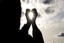 天涯论坛小月月事件：一场被围观的网络狂欢